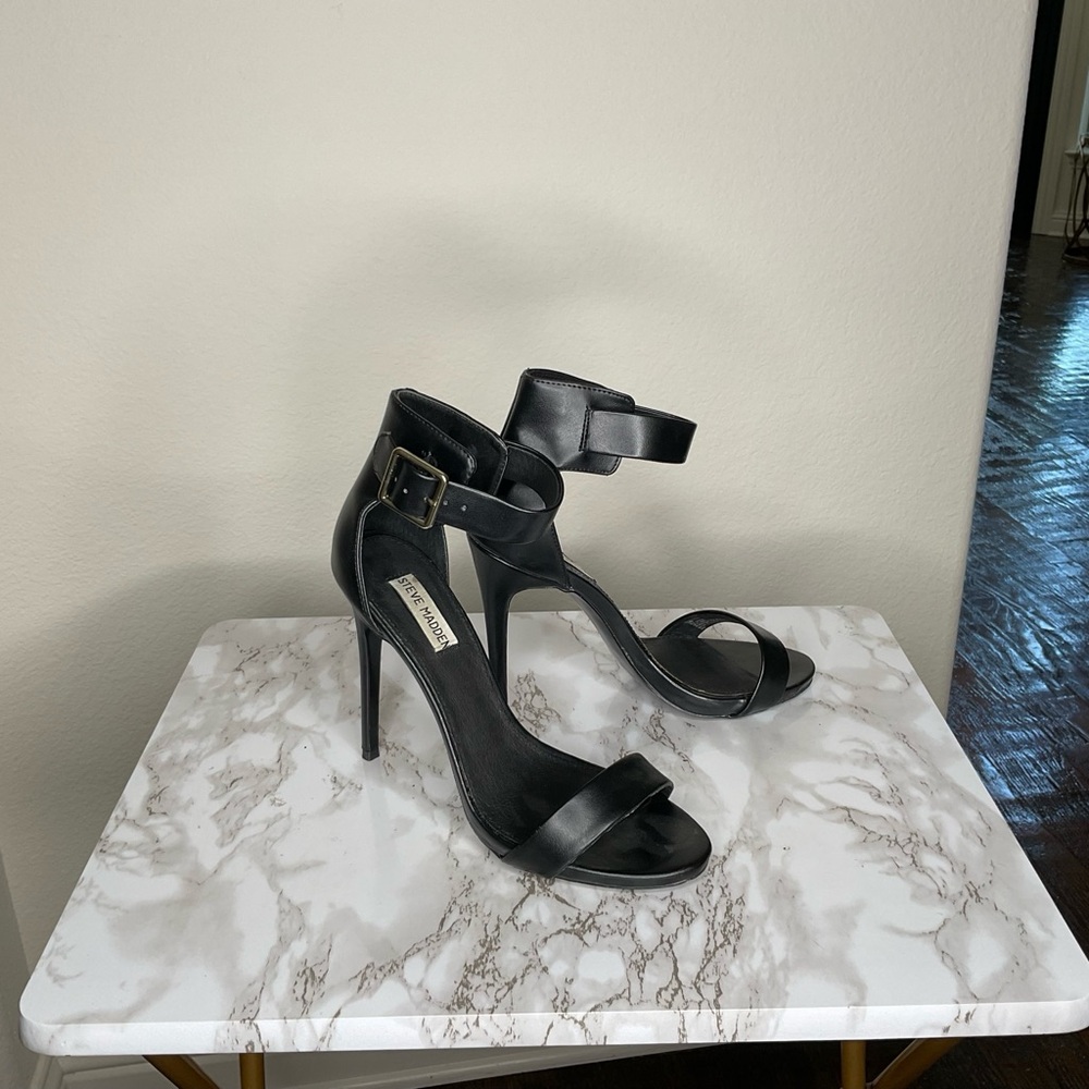 Steve Madden Black Ankle Strap Heels